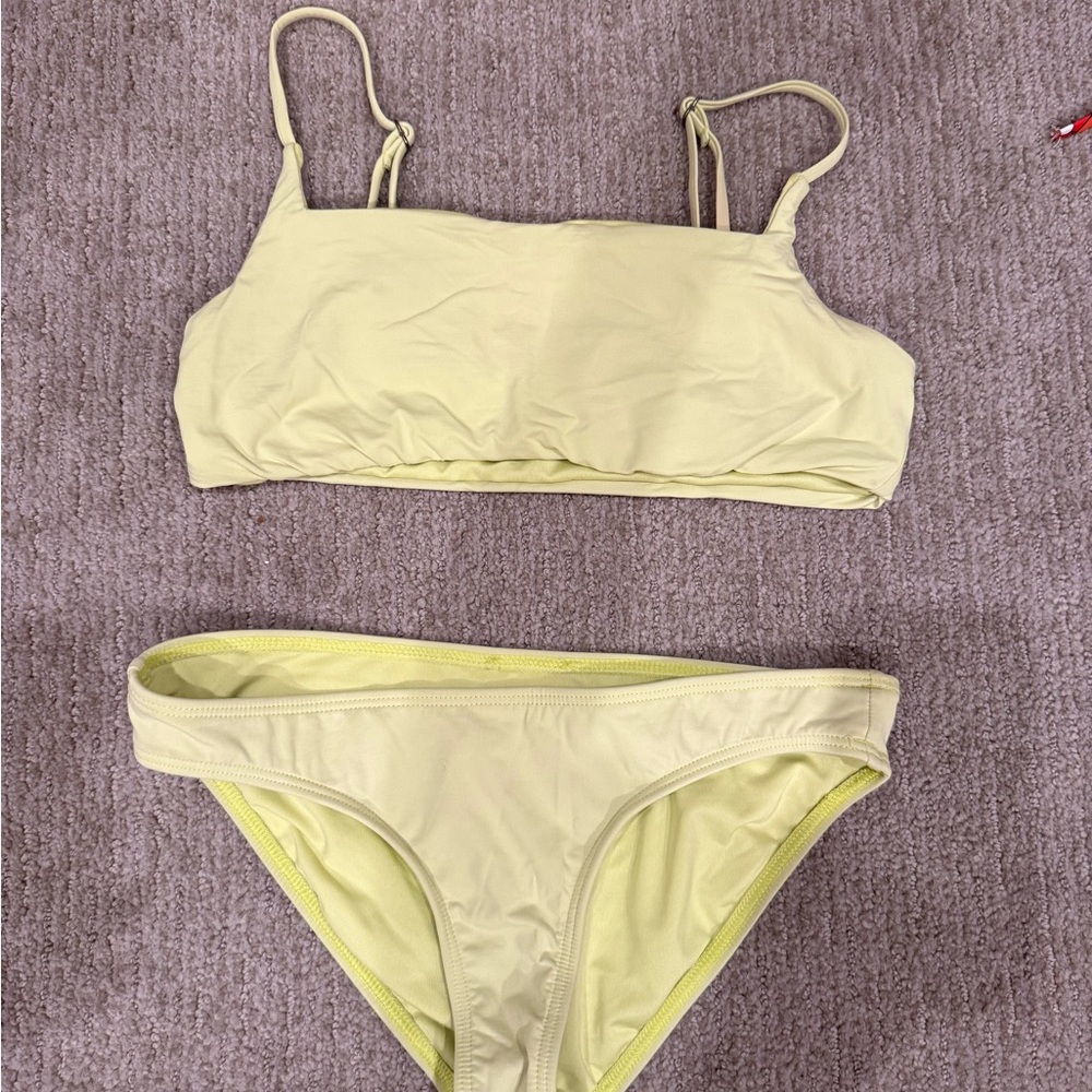 Billabong bright lemon yellow bikini XS.